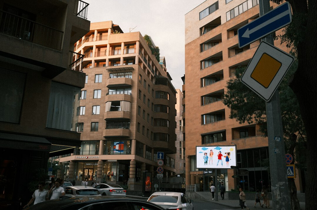 city commercial district